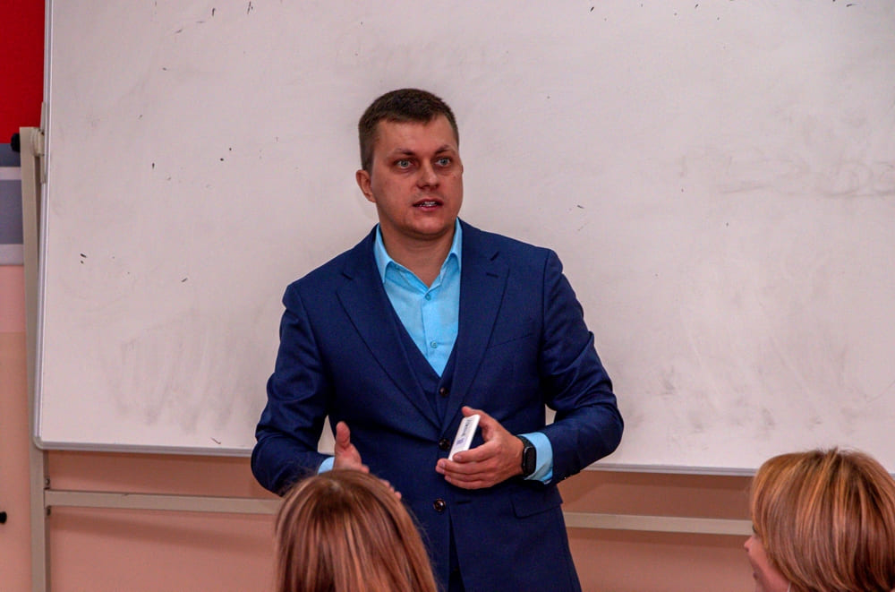 Компания «Северсталь» презентовала студентам проект «Школа стажеров»