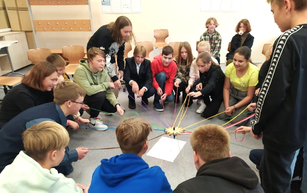 Студенты-психологи организовали тренинги в школах Череповца