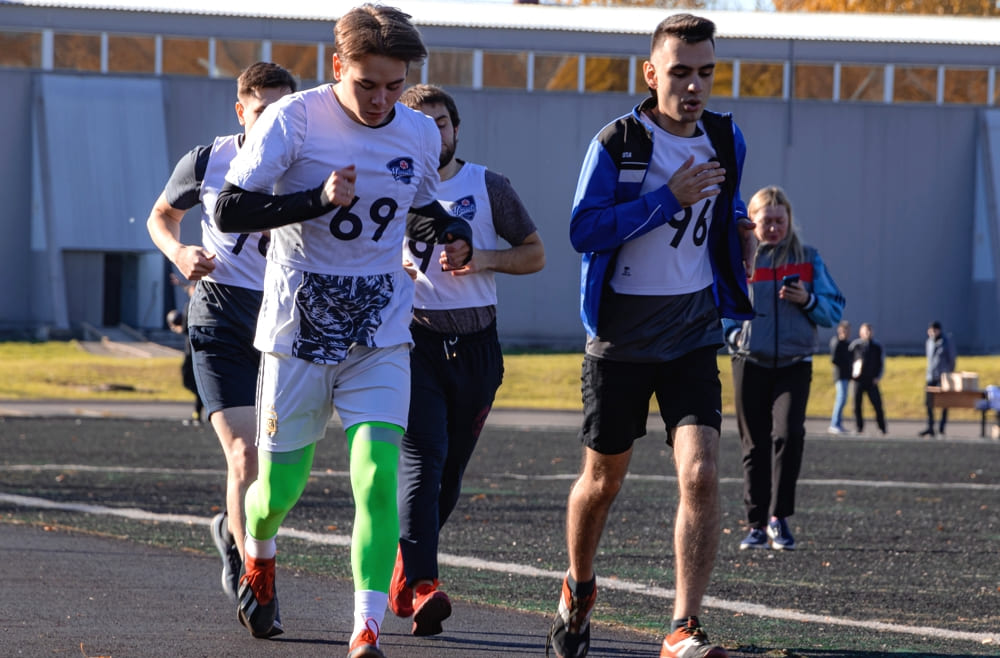 Искандаршо Назарзода стал лучшим в беге на 3000 метров